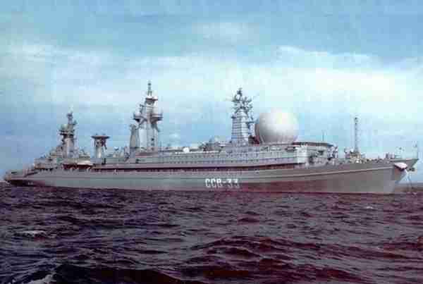 苏联奥廖尔级核航母：比乌里扬诺夫斯克号早十年研究，结局如何？