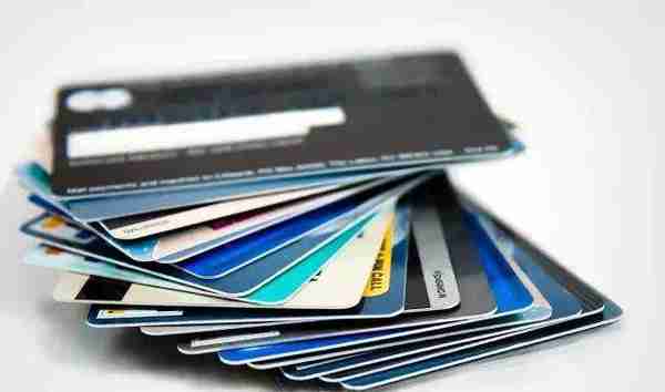 信用卡不小心还钱还多了怎么办？
