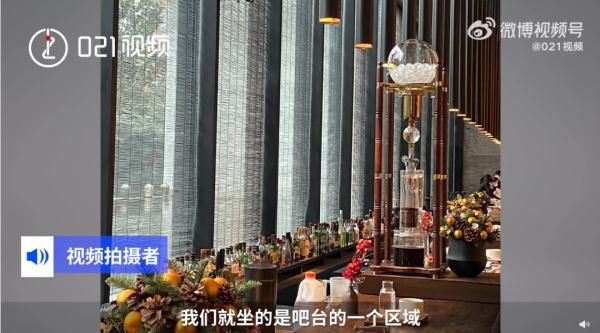 上海五星级璞丽酒店老鼠跳上餐桌！顾客尖叫却无人道歉，服务员：那你们走吧……